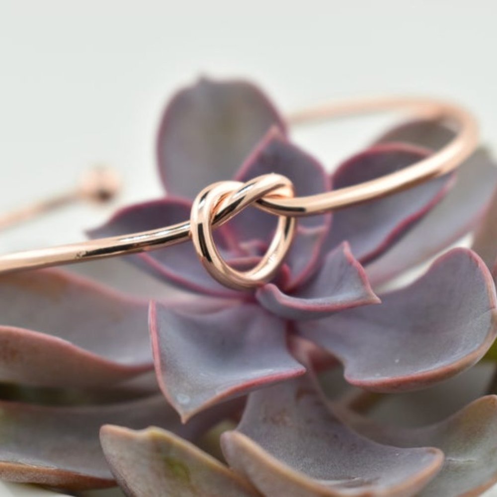 Minimalist "Infinite Love" Knot Bangle Bracelet